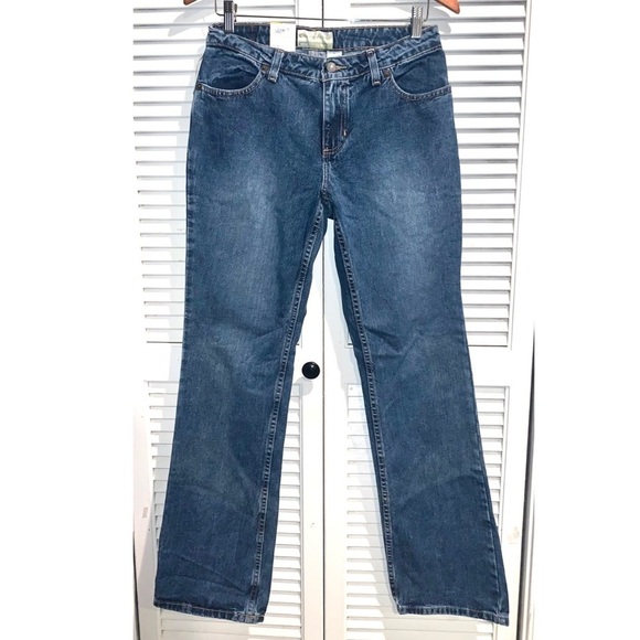Old Navy Denim - Vintage Curvy Low Waist Old Navy Jeans bootcut women’s size 8 deadstock